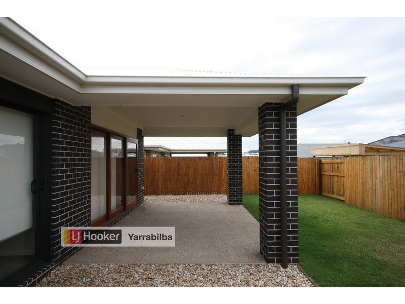 12 Massey Street, Yarrabilba QLD 4207