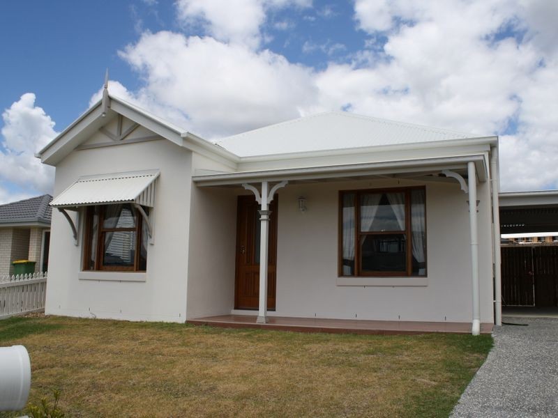 23 Huggins Avenue, Alberton QLD 4207