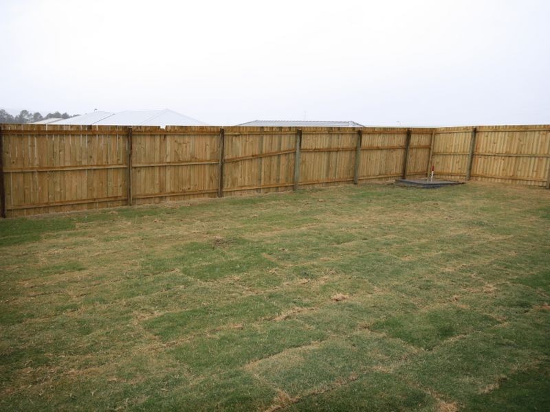 11 Howard Street, Alberton QLD 4207