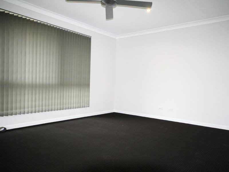 11 Howard Street, Alberton QLD 4207