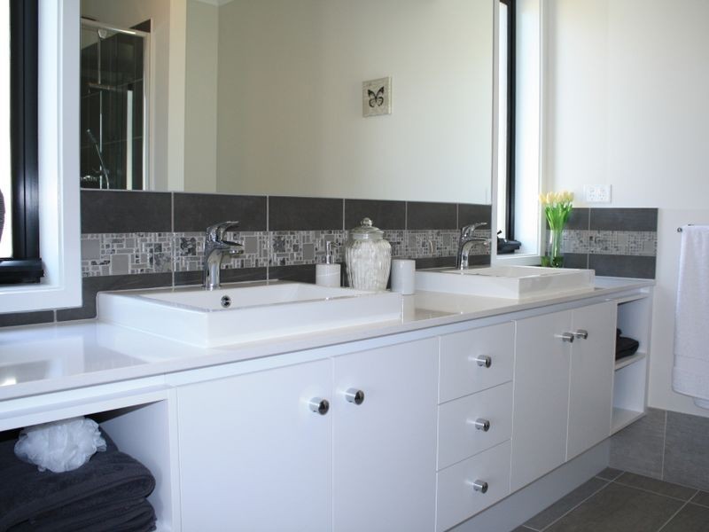 4 Grasslands Street, Yarrabilba QLD 4207