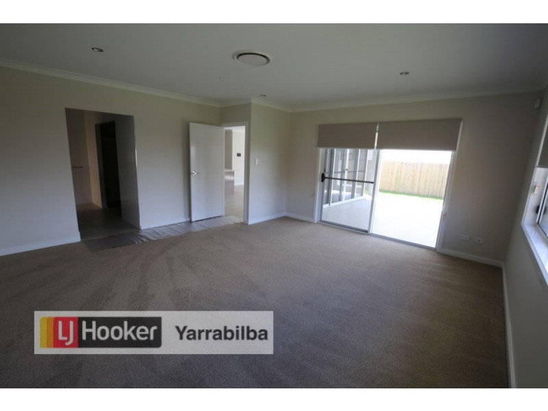 8 Follett Street, Yarrabilba QLD 4207