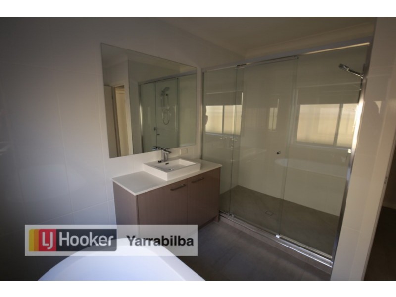 8 Follett Street, Yarrabilba QLD 4207