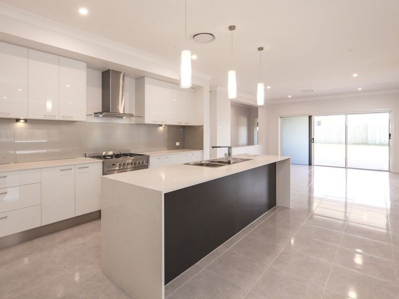 18 Robyn Court, Logan Village QLD 4207