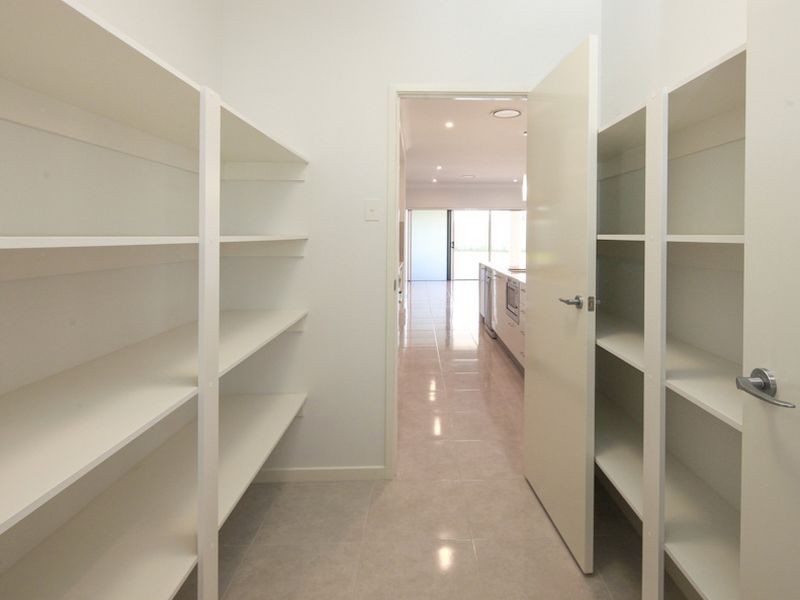 18 Robyn Court, Logan Village QLD 4207