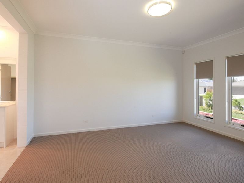 18 Robyn Court, Logan Village QLD 4207