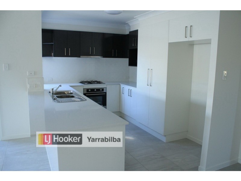 4 Treetops Street, Yarrabilba QLD 4207