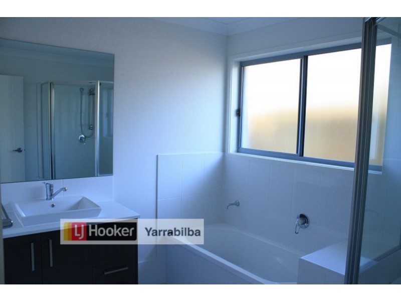 4 Treetops Street, Yarrabilba QLD 4207