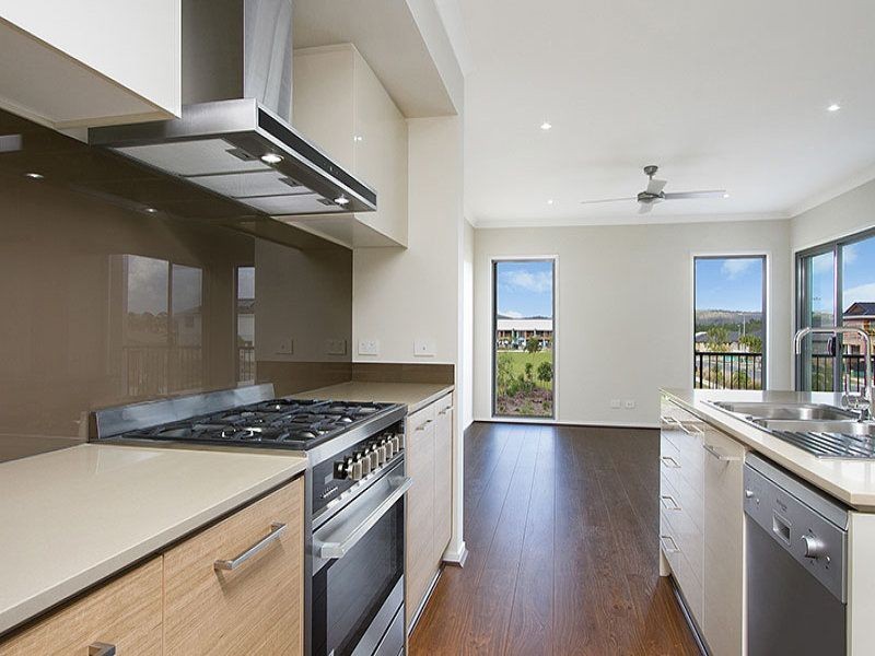 2 Peak Lane, Yarrabilba QLD 4207