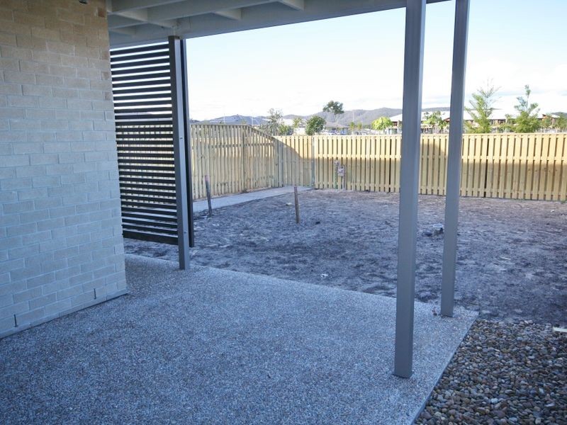 12 Peak Lane, Yarrabilba QLD 4207