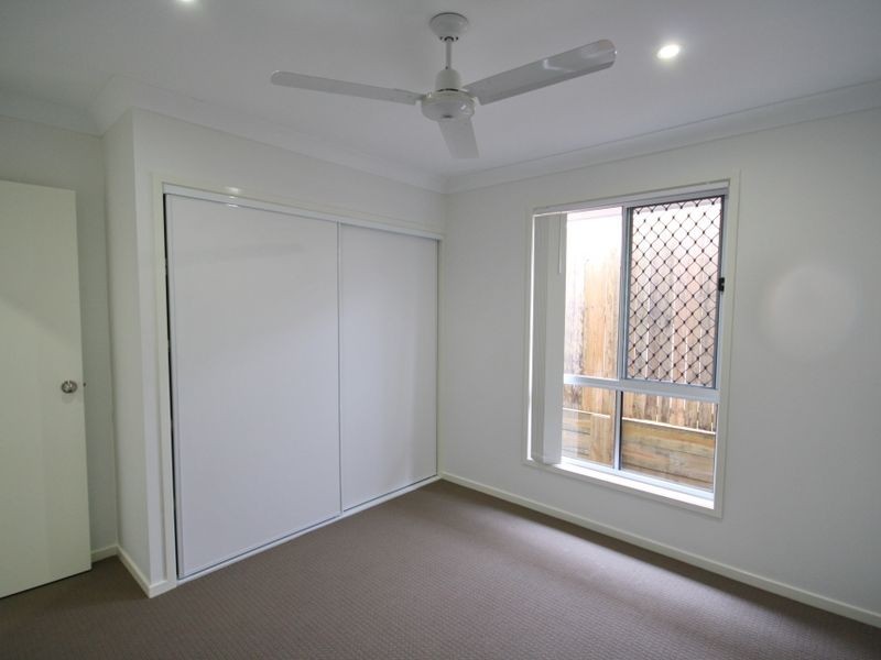 11 Treeline Cct, Yarrabilba QLD 4207