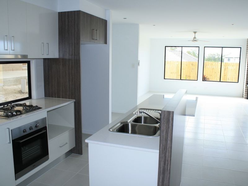 41 Sandover Circuit, Holmview QLD 4207