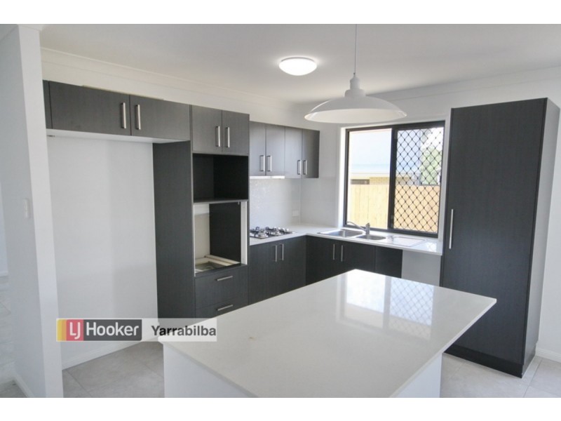 4 Tanzanite Avenue, Logan Reserve QLD 4133