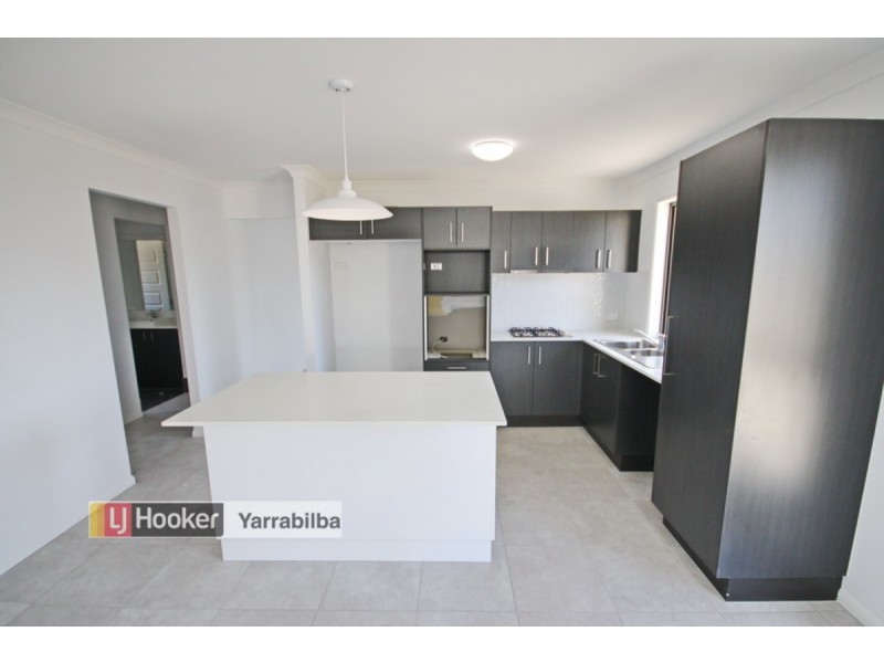 4 Tanzanite Avenue, Logan Reserve QLD 4133