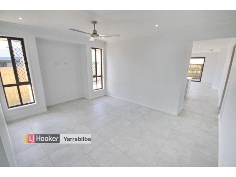 4 Tanzanite Avenue, Logan Reserve QLD 4133