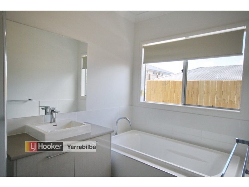 6 Cerulean Place, Yarrabilba QLD 4207
