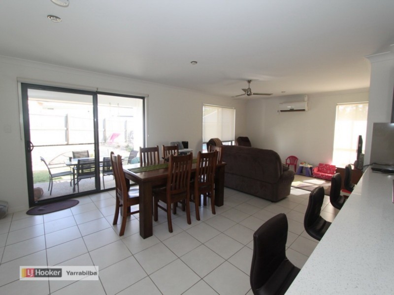 4 Conimbla Crescent, Waterford QLD 4133