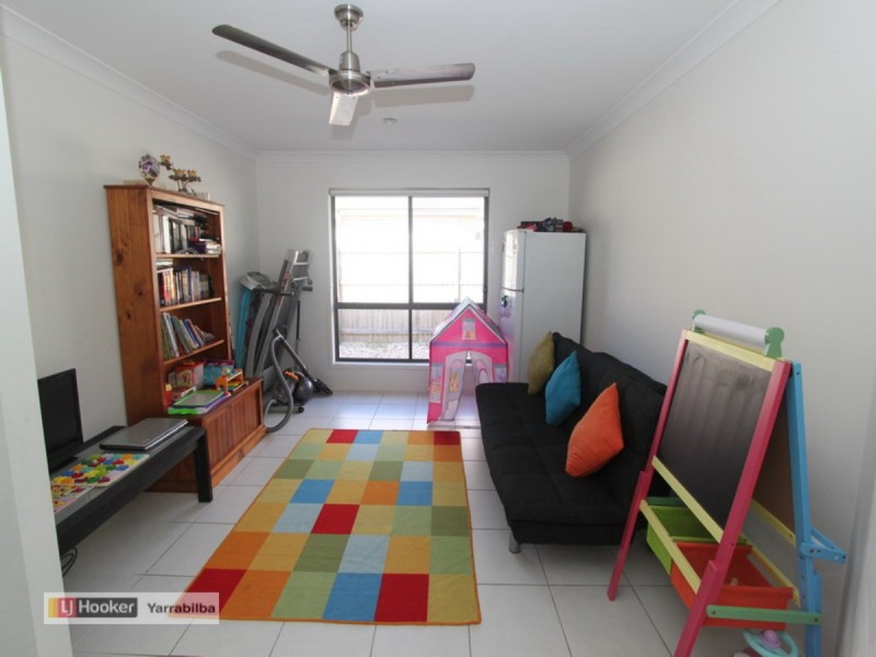 4 Conimbla Crescent, Waterford QLD 4133