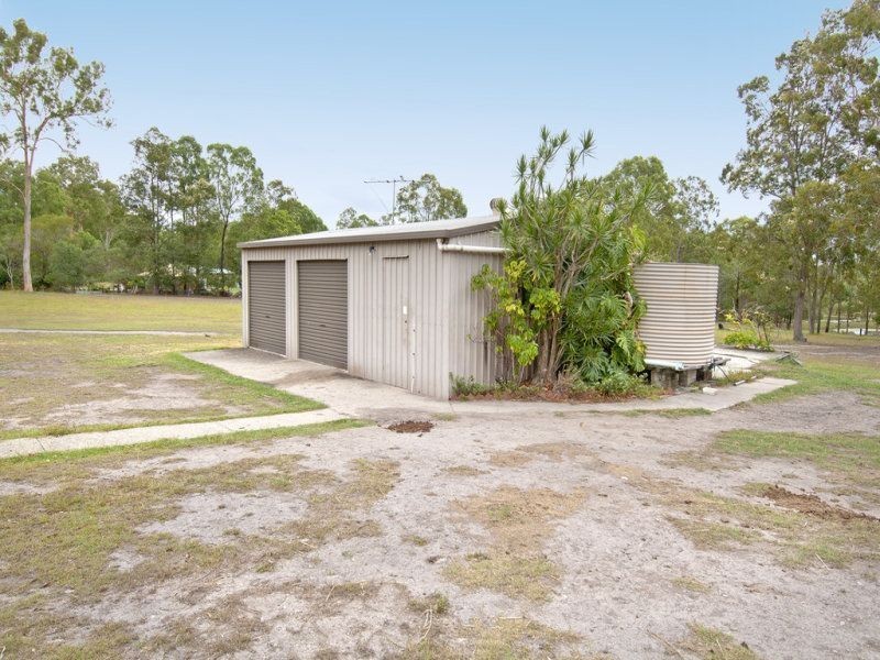 15 Luke Road, Buccan QLD 4207