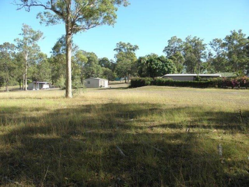 15 Luke Road, Buccan QLD 4207