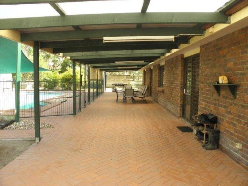 15 Luke Road, Buccan QLD 4207