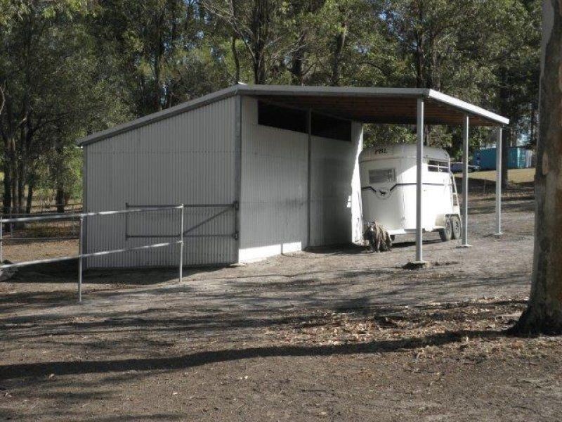 15 Luke Road, Buccan QLD 4207