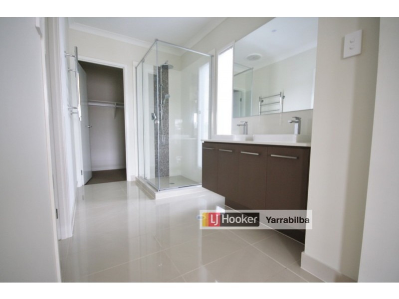 12 Peak Lane, Yarrabilba QLD 4207