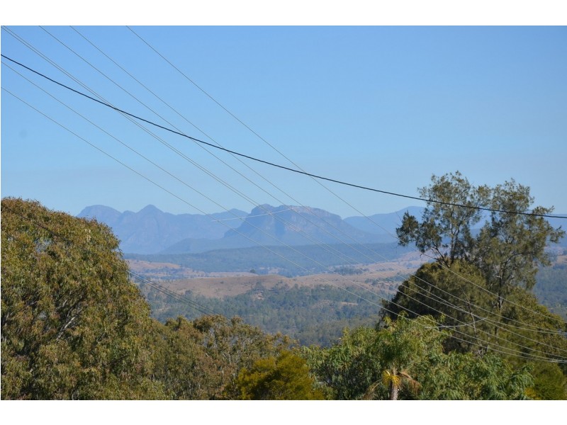 180 Haygarth Drive, Kooralbyn QLD 4285