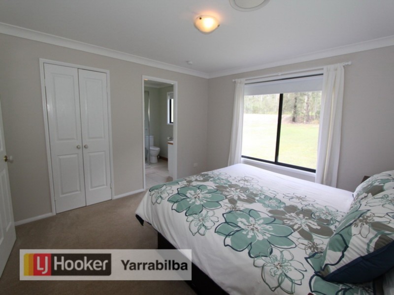228 Amber Crescent, Jimboomba QLD 4280