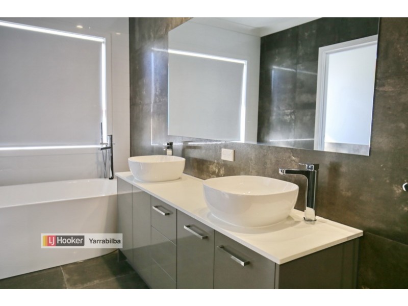 69 Skyblue Circuit, Yarrabilba QLD 4207