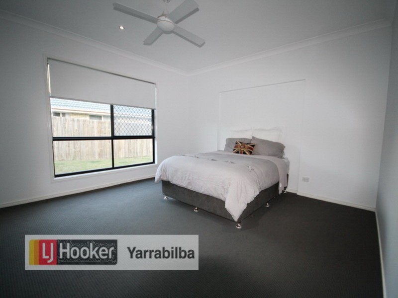 8 Ridgeview Lane, Yarrabilba QLD 4207