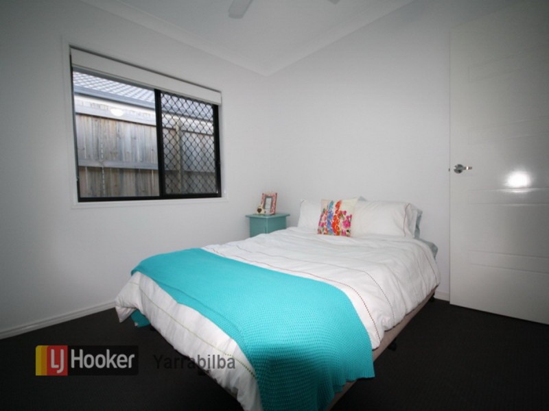 8 Ridgeview Lane, Yarrabilba QLD 4207