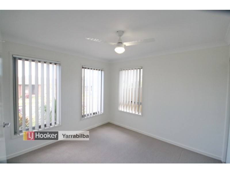 8 Cobblestone Avenue, Logan Reserve QLD 4133