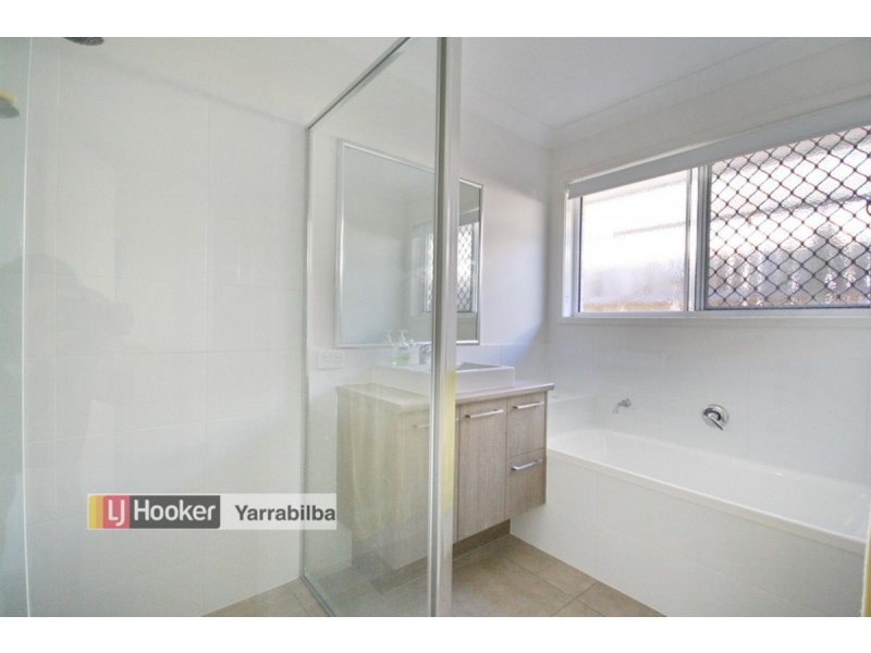 6 Sunstone Court, Logan Reserve QLD 4133