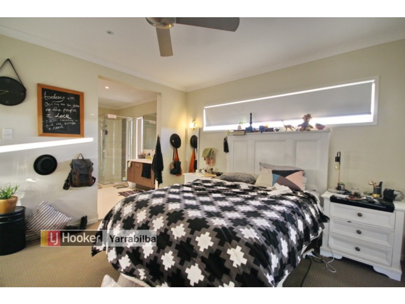 1 Hantlemann Lane, Yarrabilba QLD 4207