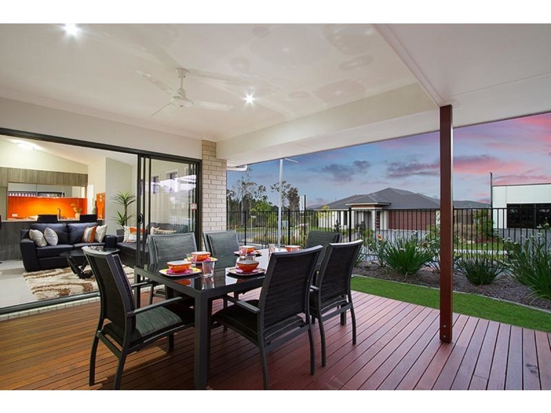 15 Autumnfield Avenue, Yarrabilba QLD 4207