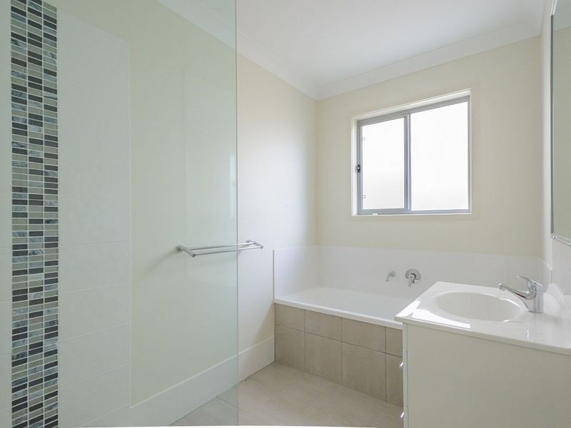 11 Sandell Street, Yarrabilba QLD 4207