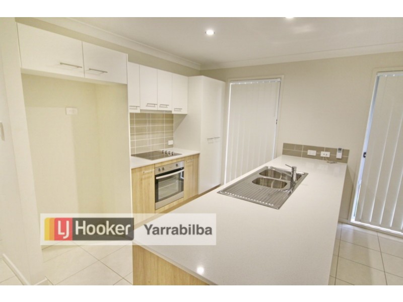 33 Malachite Drive, Logan Reserve QLD 4133