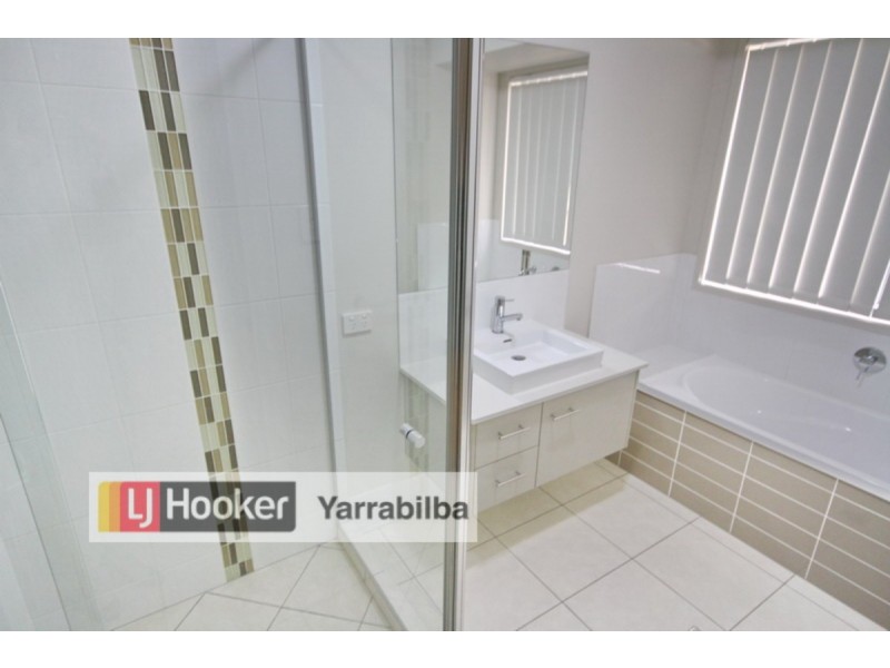 33 Malachite Drive, Logan Reserve QLD 4133