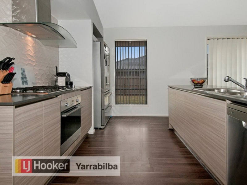 88 Cobblestone Avenue, Logan Reserve QLD 4133