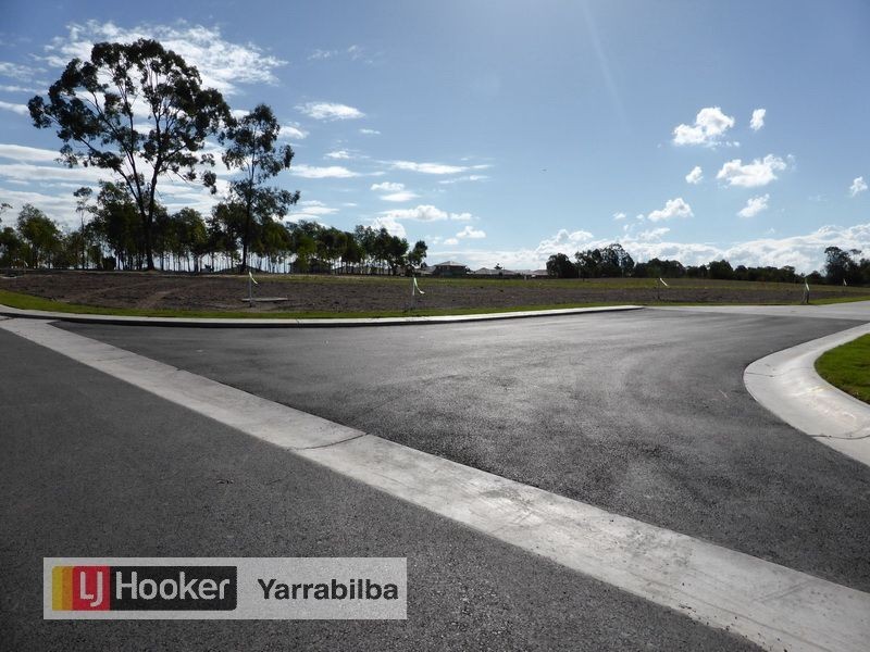 221/21 Thames Drive, Regents Park QLD 4118