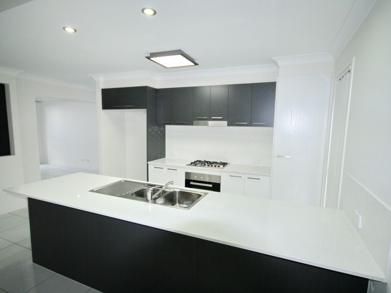 24 Treeline Circuit, Yarrabilba QLD 4207