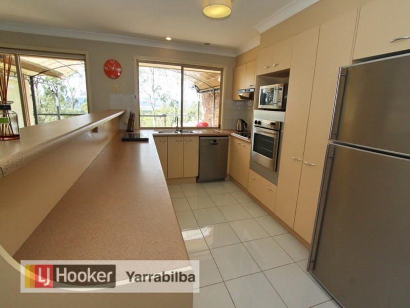 19 Naylor Drive, Tamborine QLD 4270