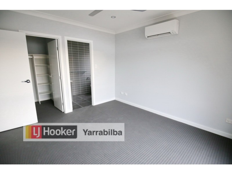 1/22 Chandon Court, Hillcrest QLD 4118