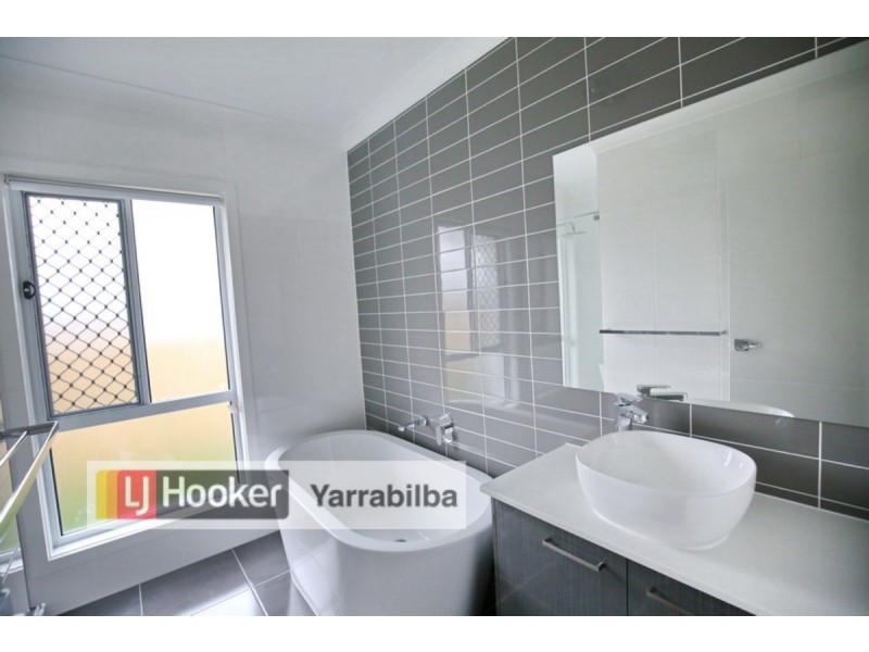 1/22 Chandon Court, Hillcrest QLD 4118
