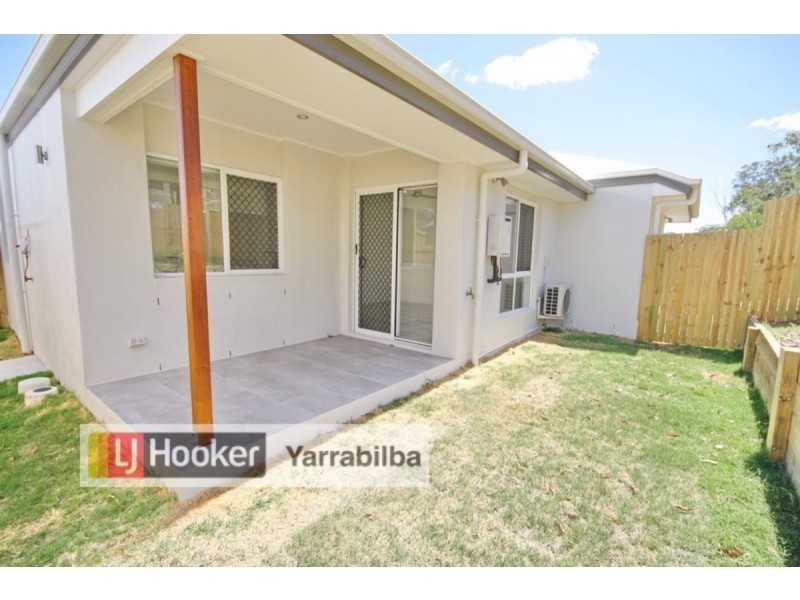 2/13 Chandon Court, Hillcrest QLD 4118