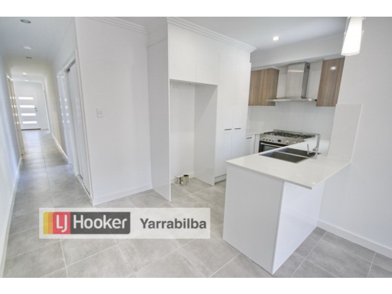 1/13 Chandon Court, Hillcrest QLD 4118