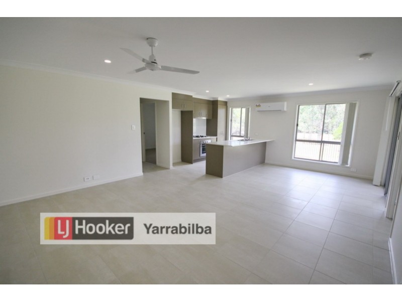12 Lockyer Place, Crestmead QLD 4132