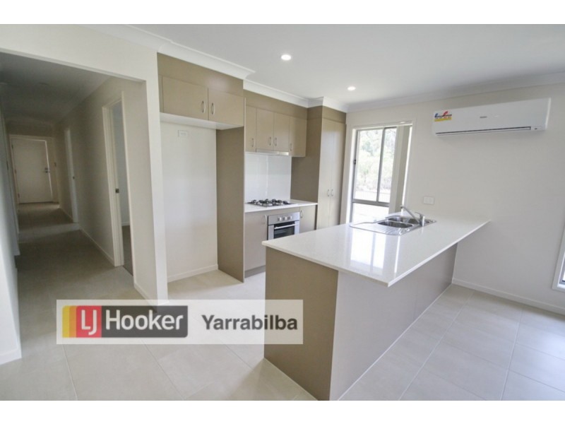 12 Lockyer Place, Crestmead QLD 4132
