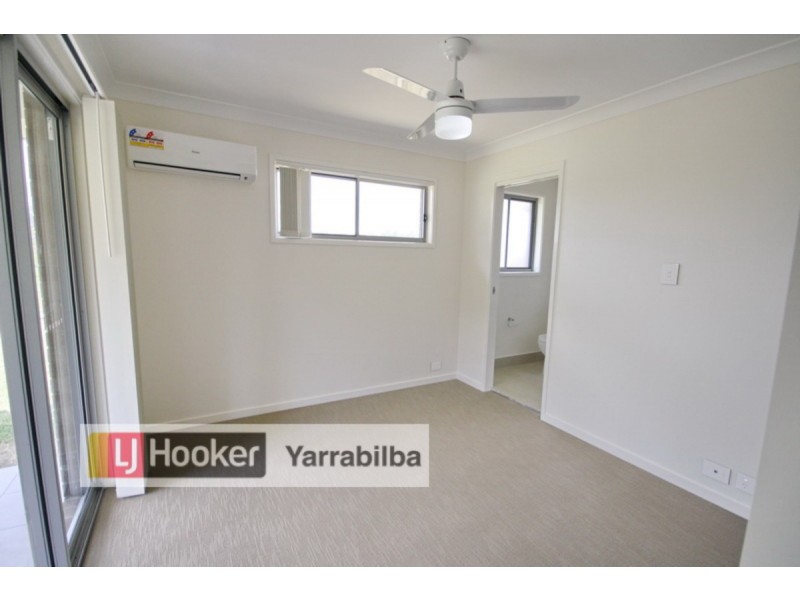 12 Lockyer Place, Crestmead QLD 4132